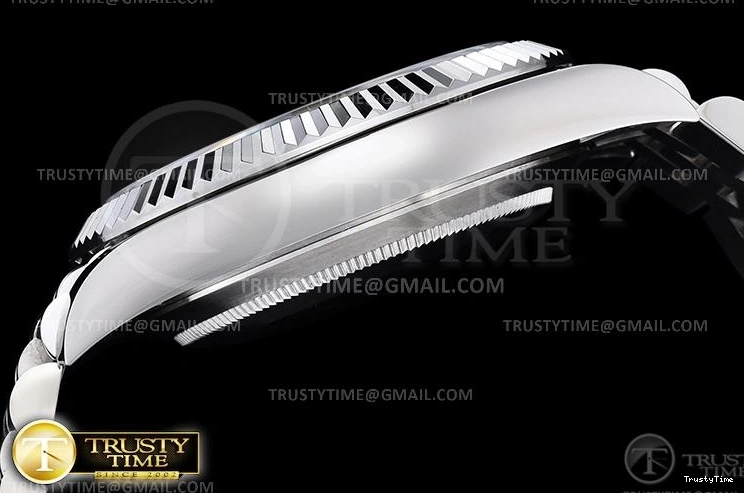 1205 R2DJ0252G – DJ2 41mm Jub FashionForward 637